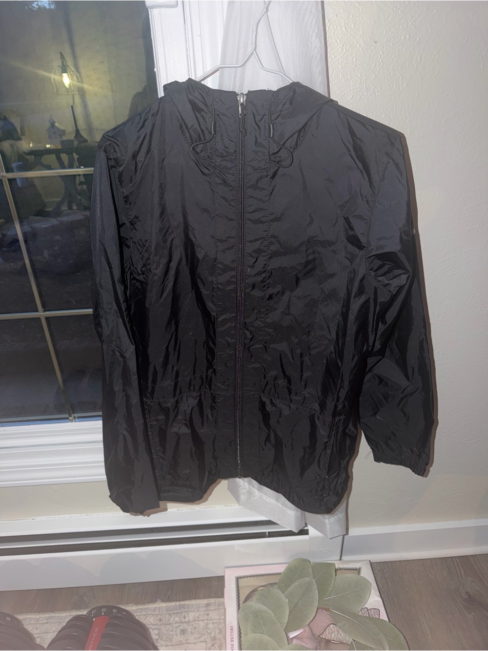 Columbia Black Men's Hooded Windbreaker Jacket
